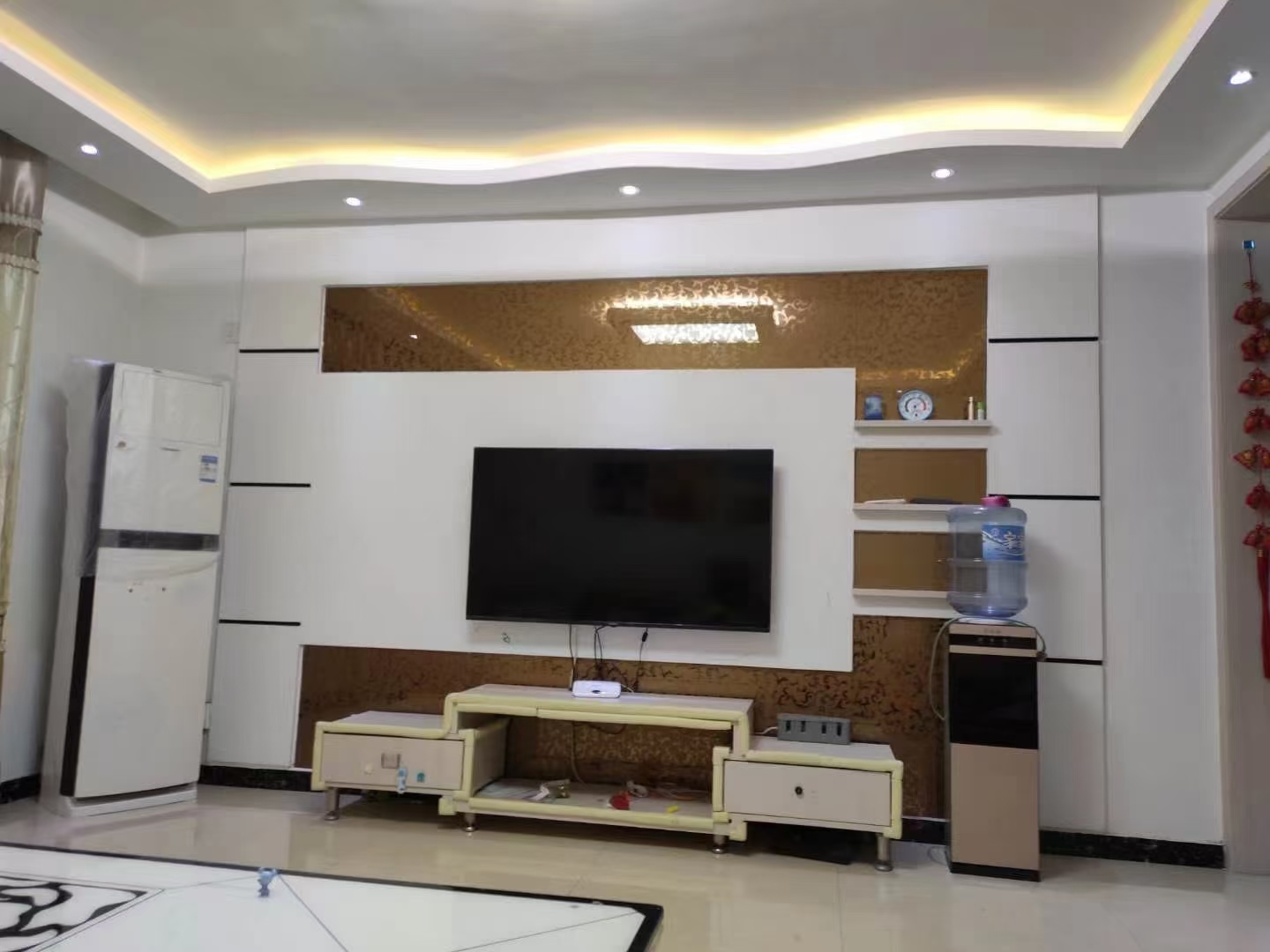 華府小區房屋出租三室兩廳兩衛